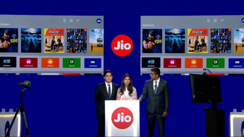 Jio Fiber broadband: First Day, First Show feature available in plans starting Rs 2,499 jio fiber broadband jio fiber rs 2,499 available in plans starting first show